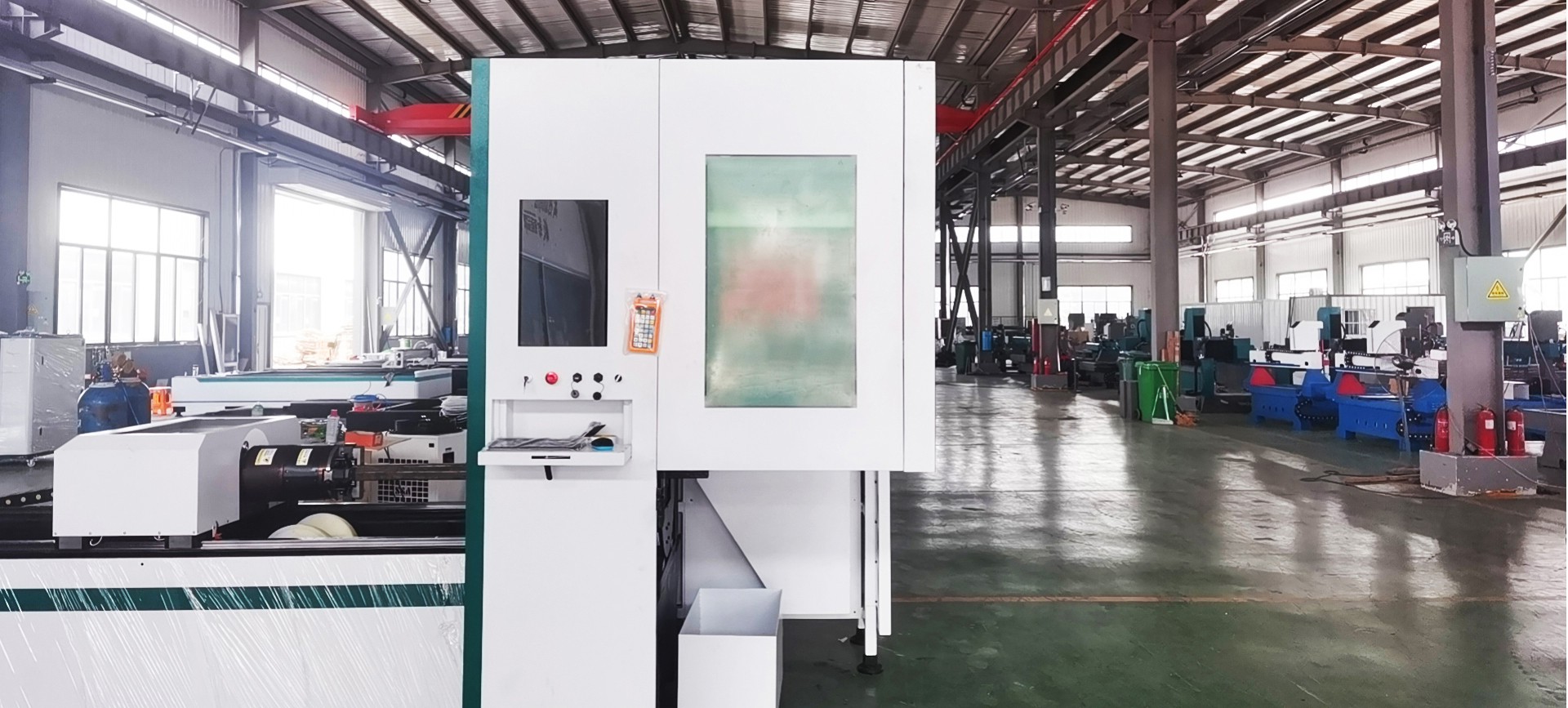 DADI LD6022T  Fiber Laser Tube Cutting Machine